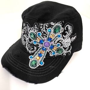 Cross vontage cap.